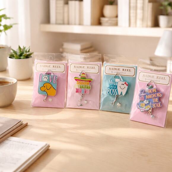 Simply Southern Accessories - 4 Simply Southern Badge reels. Features 'Hope Anchors the Soul' text. Love.